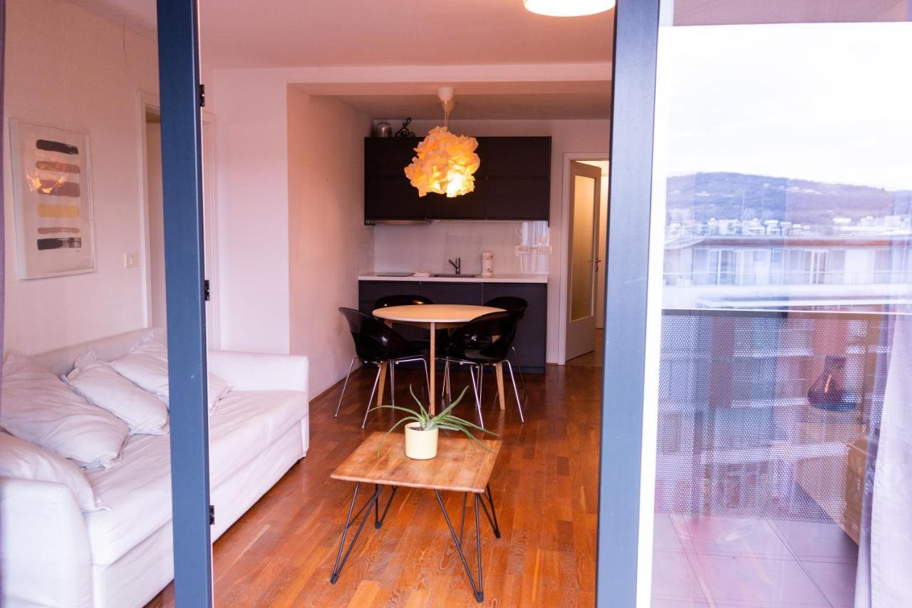 Apartment Ema Koper Buitenkant foto